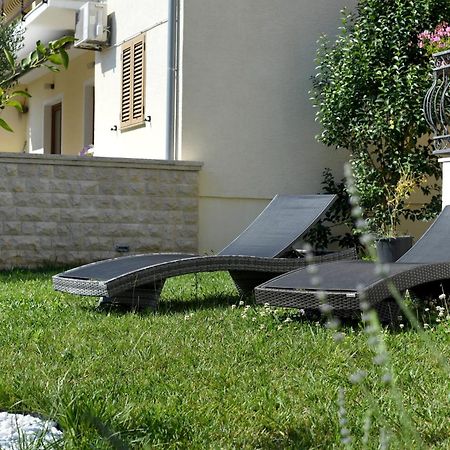 Apartments Camellia Zadar Bagian luar foto
