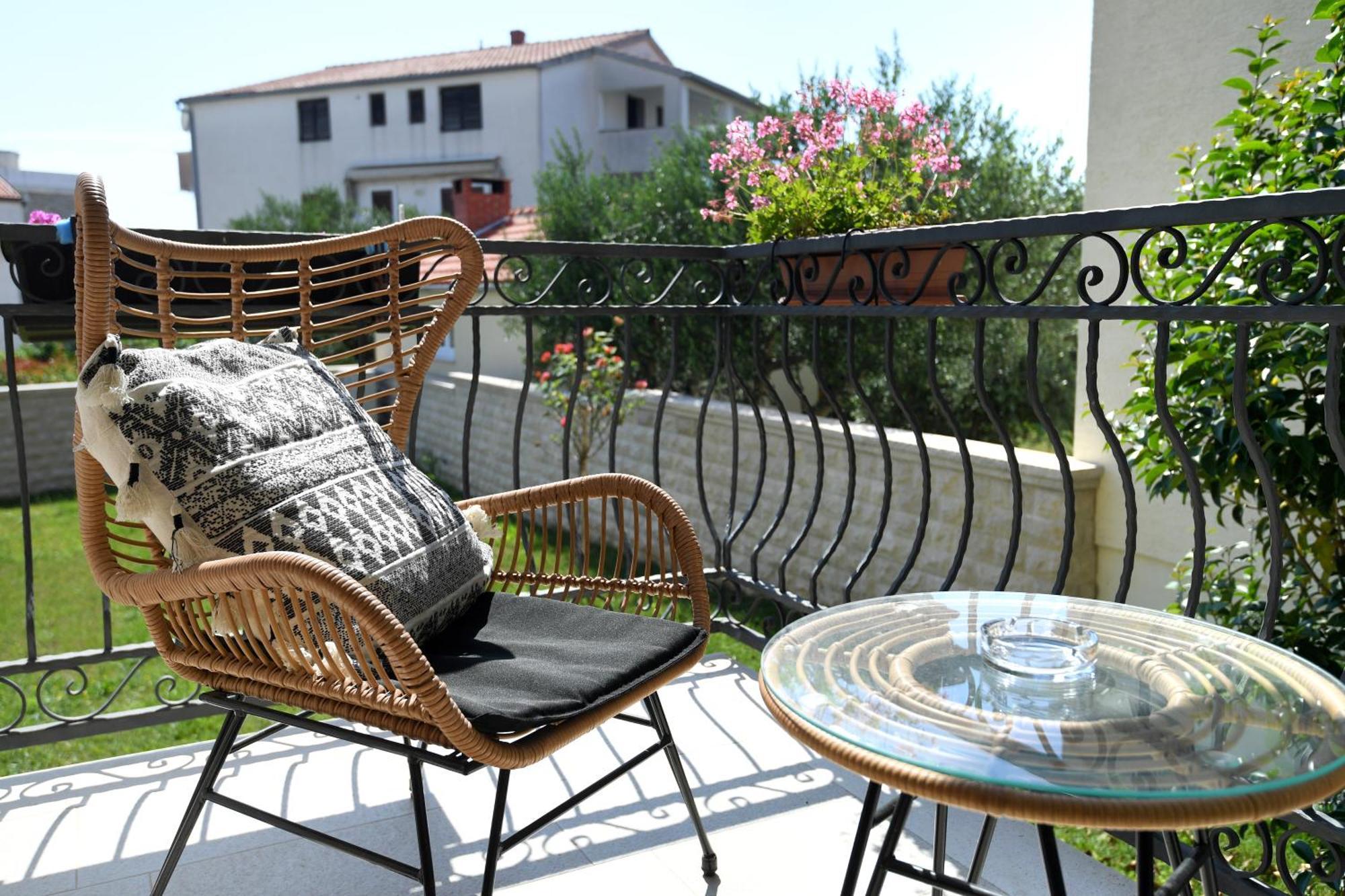 Apartments Camellia Zadar Bagian luar foto
